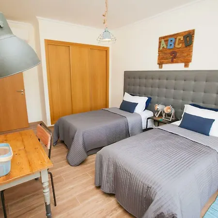 Modern Luxury Near Harbor Of Apartment Albufeira